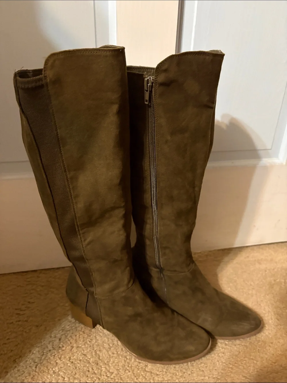 Style & Co. women’s Finnly zipper calf boots